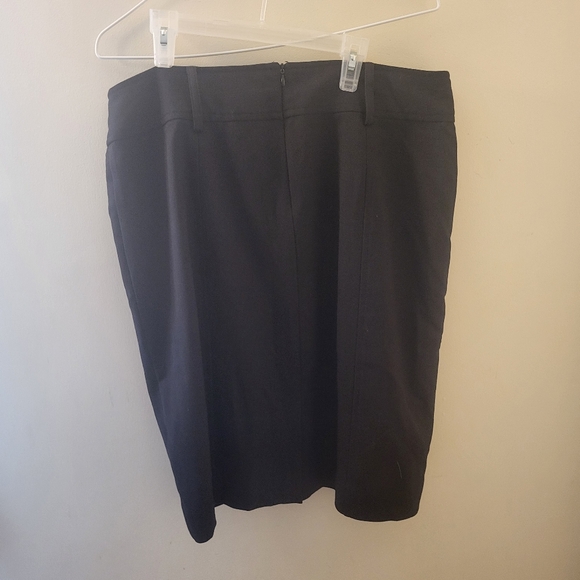 Axcess Skirt Size 12 - Picture 3 of 3